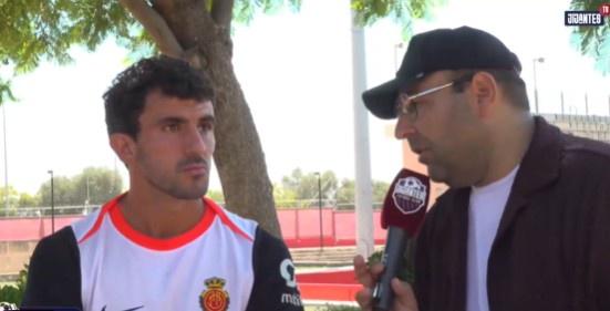 与达德尔配, 他是关键球, 在他的位置