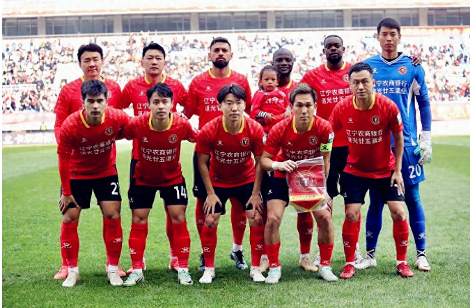 辽宁铁人距, 球队顽强的 辽宁铁人距, 球队顽强的