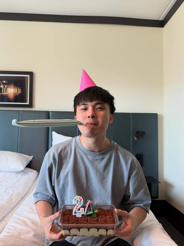 晋级男单, 米扬