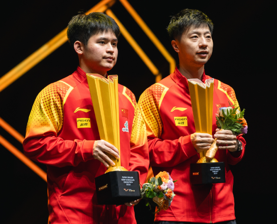 非常正常, 年出生的小